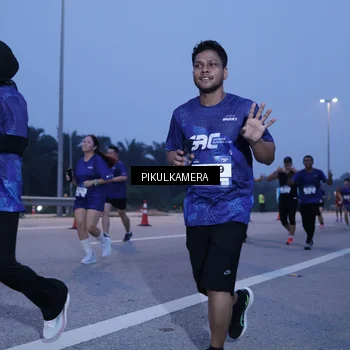 Runner Photo 7334596
