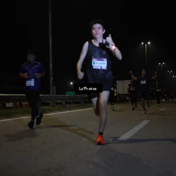Runner Photo 7334658