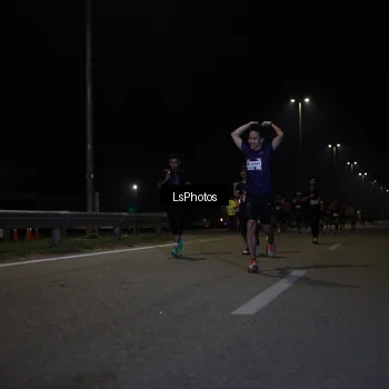 Runner Photo 7334669