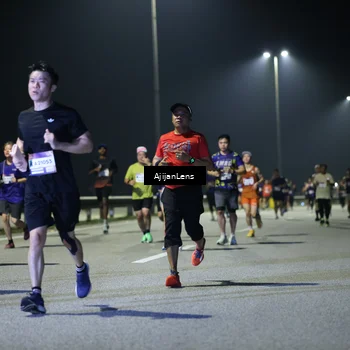 Runner Photo 7334703