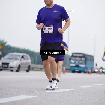 Runner Photo 7334715