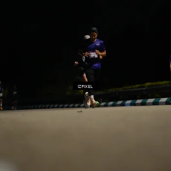 Runner Photo 7334755