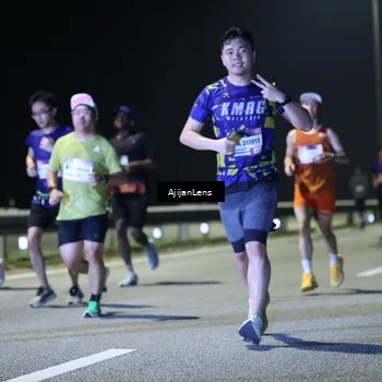 Runner Photo 7334793