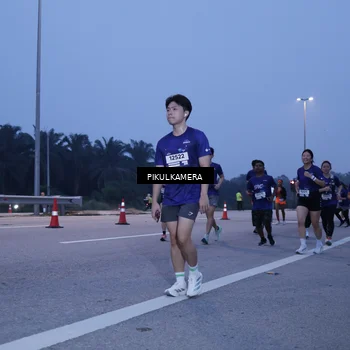 Runner Photo 7334828