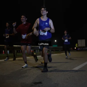 Runner Photo 7334845