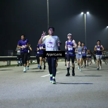 Runner Photo 7334850