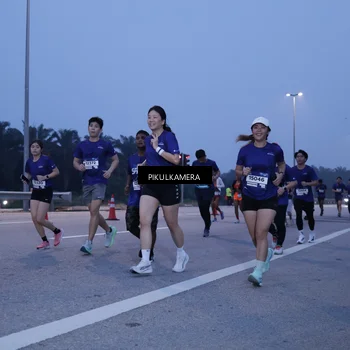 Runner Photo 7334853