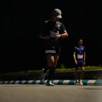 Runner Photo 7334901