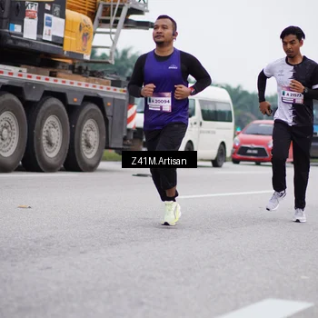 Runner Photo 7334903