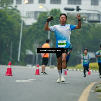 Runner Photo 7334971