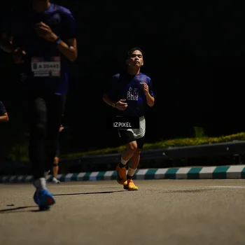 Runner Photo 7334991
