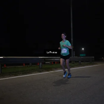 Runner Photo 7334998