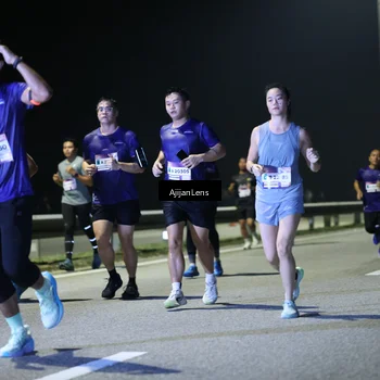 Runner Photo 7335025