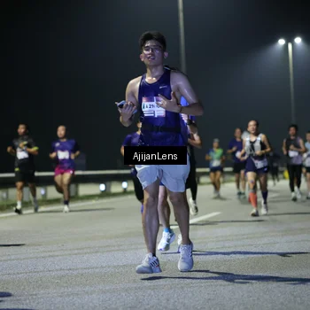 Runner Photo 7335029