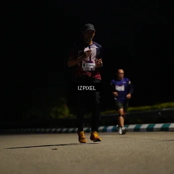 Runner Photo 7335036