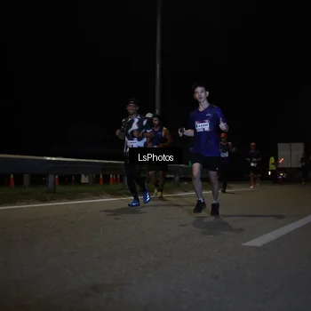 Runner Photo 7335062