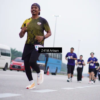 Runner Photo 7335066