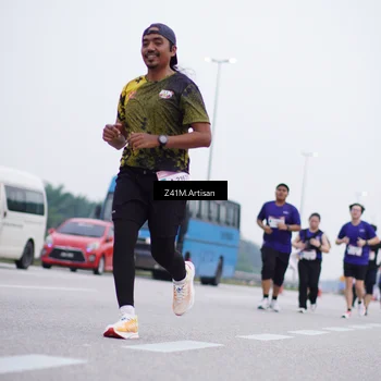 Runner Photo 7335081
