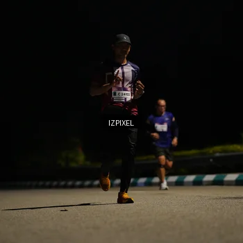 Runner Photo 7335137