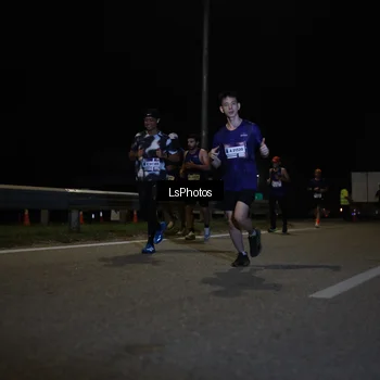 Runner Photo 7335160