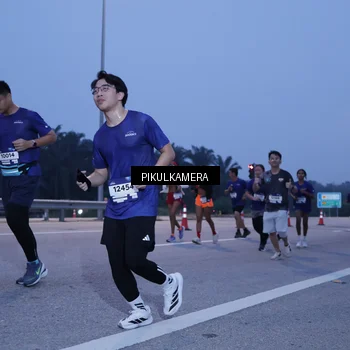 Runner Photo 7335178