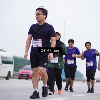 Runner Photo 7335196