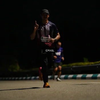 Runner Photo 7335213
