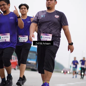 Runner Photo 7335237