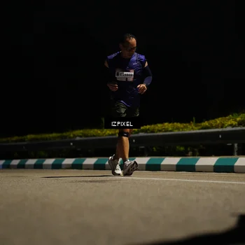 Runner Photo 7335273