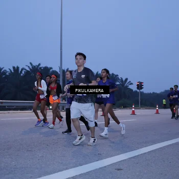 Runner Photo 7335304