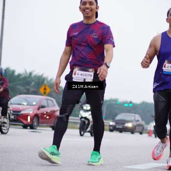 Runner Photo 7335310