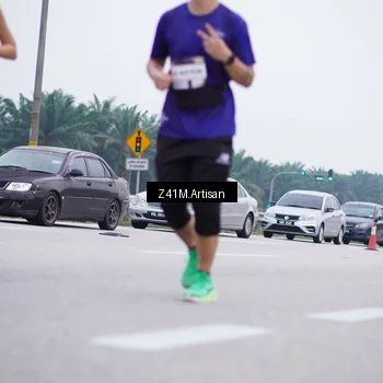 Runner Photo 7335341