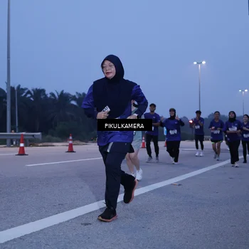 Runner Photo 7335348