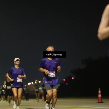 Runner Photo 7335351