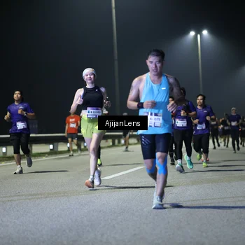 Runner Photo 7335372