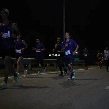 Runner Photo 7335389