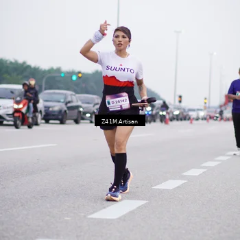 Runner Photo 7335399