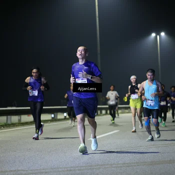 Runner Photo 7335405