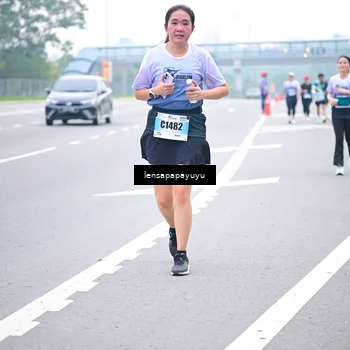 Runner Photo 7335407