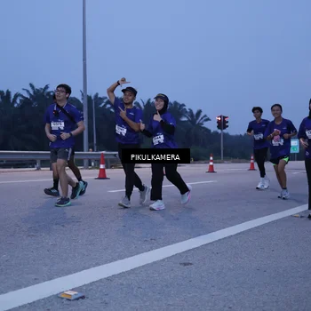 Runner Photo 7335418