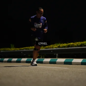 Runner Photo 7335425