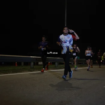 Runner Photo 7335454