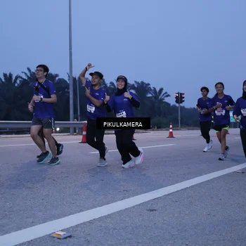 Runner Photo 7335460