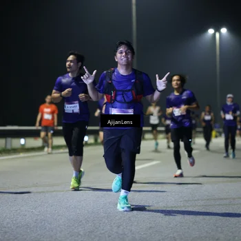 Runner Photo 7335468