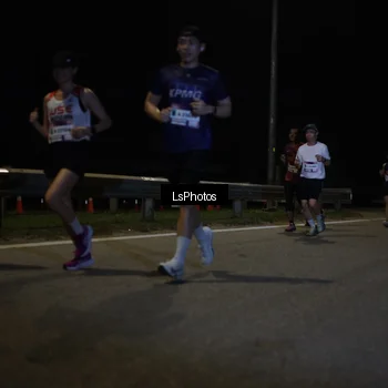 Runner Photo 7335516