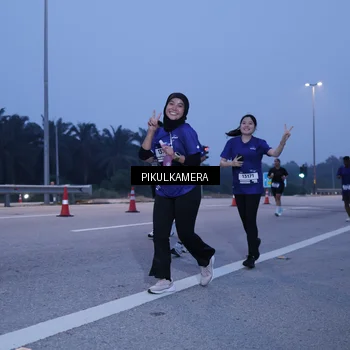 Runner Photo 7335579