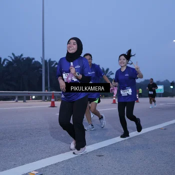 Runner Photo 7335584