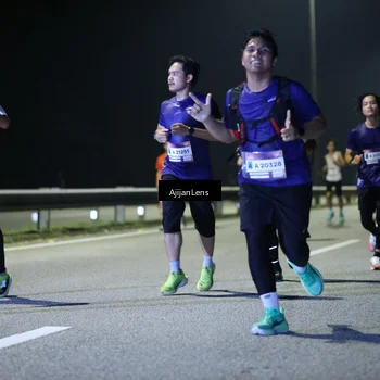 Runner Photo 7335600