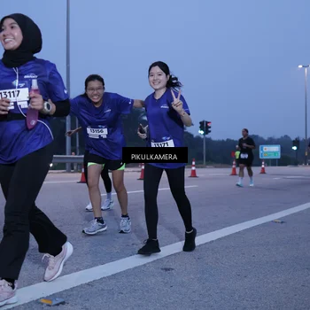 Runner Photo 7335604