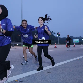 Runner Photo 7335614